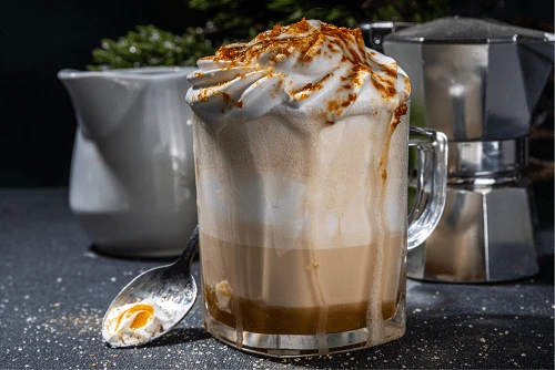 how to make cold brew caramel latte at home