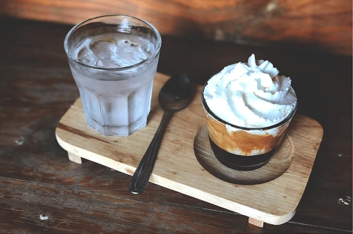 How to Make CON PANNA Coffee